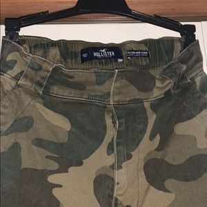 Hollister Camo Pants